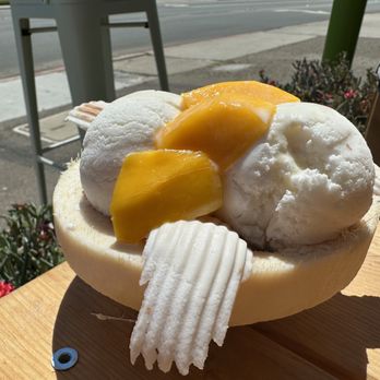 Coco Bomb - Coconut sundae ($9) - Cafes Near Me - San Diego, California