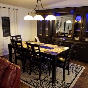 Little Frontier Resort - Large family gathering, not a problem, Fox features a large dining table for 6 - Vacation Rentals Near Me - Dade City, Florida Little Frontier Resort - Large family gathering, not a problem, Fox features a large dining table for 6 - Vacation Rentals Near Me - Dade City, Florida