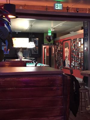 Double J Saloon by null