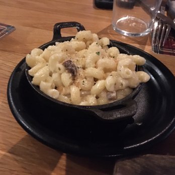 Bigfire - Pork Belly Mac & Cheese - American Near Me - Orlando, Florida Bigfire - Pork Belly Mac & Cheese - American Near Me - Orlando, Florida