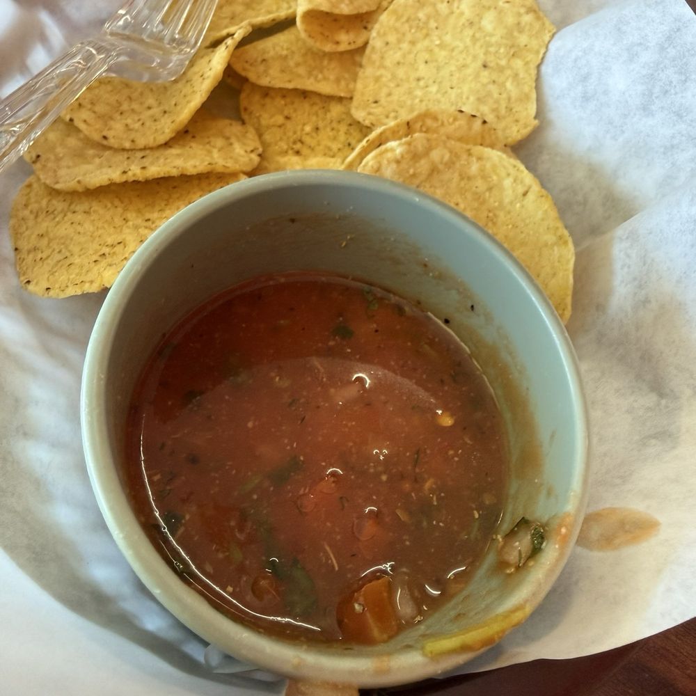 El Pulgarcito - Chips and salsa - Salvadoran Near Me - Sparks, Nevada El Pulgarcito - Chips and salsa - Salvadoran Near Me - Sparks, Nevada