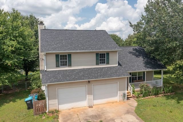 Slide of Partners Roofing