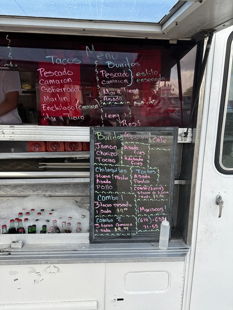 TACOS Y MARISCOS FOOD TRUCK 163 Mace St, Chula Vista, California