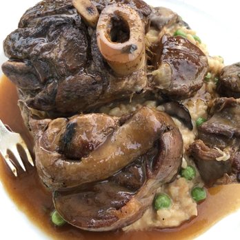 Bistro Été - Veal ossobuco - French Near Me - Water Mill, New York Bistro Été - Veal ossobuco - French Near Me - Water Mill, New York