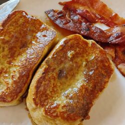 Avilla Country Kitchen - Thick homemade French toast with bacon