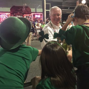 Rough Riders St Patrick's Day Parade - The mayor bob buckhorn handing out beads - Festivals Near Me Rough Riders St Patrick's Day Parade - The mayor bob buckhorn handing out beads - Festivals Near Me