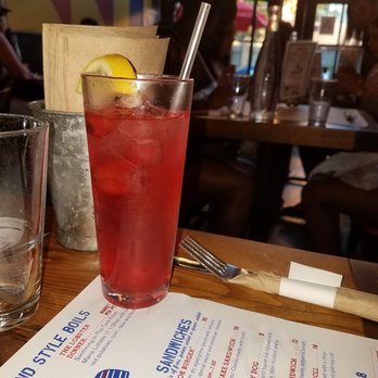 Red Hook Lobster Pound - Vodka lemonade - Seafood Near Me - Brooklyn, New York Red Hook Lobster Pound - Vodka lemonade - Seafood Near Me - Brooklyn, New York