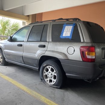 Hollywood Beach Garage - Parking Near Me - Hollywood, Florida