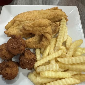 Justin’s Toll House - 3 piece fillet with fries and hush puppies - American Near Me - Savannah, Tennessee
