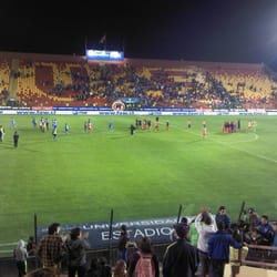 Estadio Santa Laura - Universidad Sek