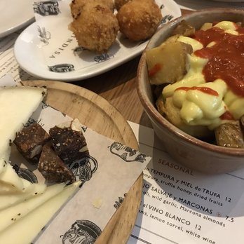 Tapas Brindisa Shoreditch - Tapas Bars Near Me - London, XGL Tapas Brindisa Shoreditch - Tapas Bars Near Me - London, XGL