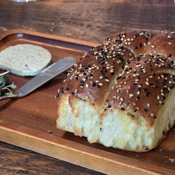 Samuel Avery’s Tavern - Milk bread - Salad Near Me - Wolfeboro, New Hampshire Samuel Avery’s Tavern - Milk bread - Salad Near Me - Wolfeboro, New Hampshire