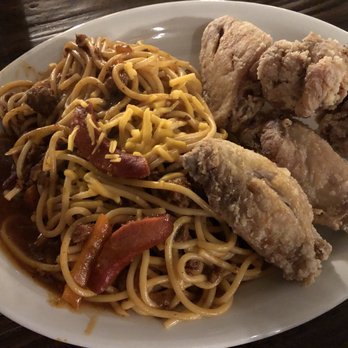 Mama Fina's - Filipino Near Me - New York, New York