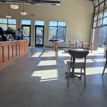Ceremony - Seating - Coffee & Tea Near Me - Talent, Oregon