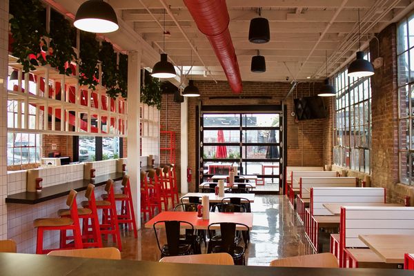 Hattie B's Hot Chicken - Franklin - Factory by null