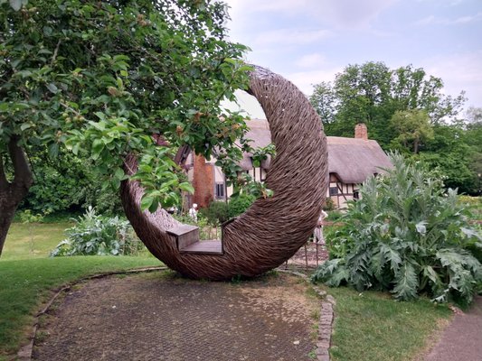 Anne Hathaway's Cottage by null