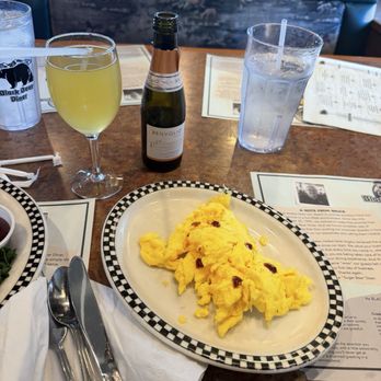 Black Bear Diner Moreno Valley - No Meat, Just the Eggs Please - Diners Near Me - Moreno Valley, California Black Bear Diner Moreno Valley - No Meat, Just the Eggs Please - Diners Near Me - Moreno Valley, California
