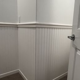 Wainscoting. Wainscoting.