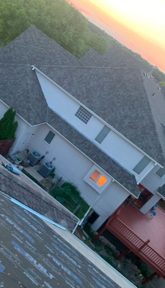 Slide of Texas Summit Roofing