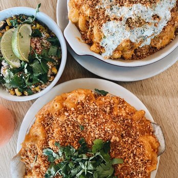 Homeroom - Tika-masala mac & Buffalo Chicken Mac  IG: @littlenursejade - American Near Me - Oakland, California