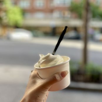 Butterfield Market - Frozen yogurt - Bakeries Near Me - New York, New York Butterfield Market - Frozen yogurt - Bakeries Near Me - New York, New York