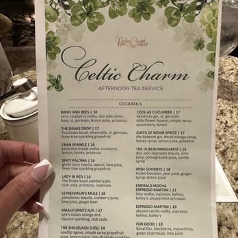 Palm Court - Bars Near Me - Chicago, Illinois