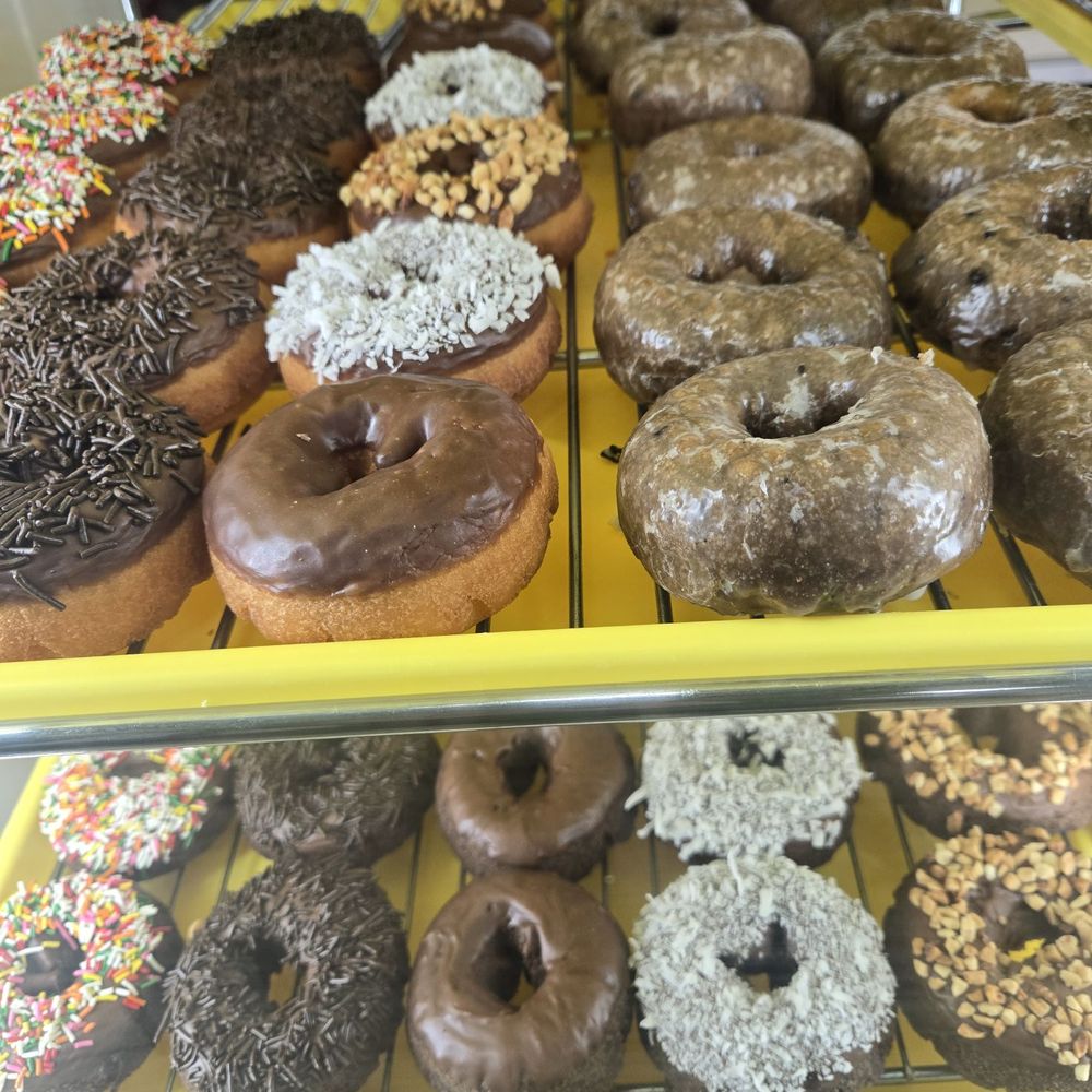 Donut House - Donuts... - Donuts Near Me - Los Alamitos, California