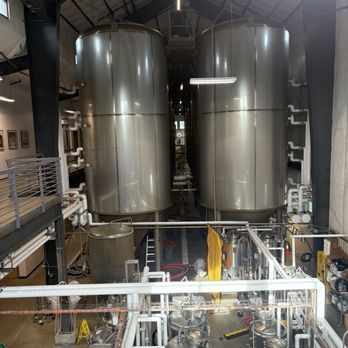 Breckenridge Brewery - Tour (beer making equipment) - American Near Me - Littleton, Colorado