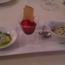 Koriander - From left to right:
Egg salad, beet, potato curry soup