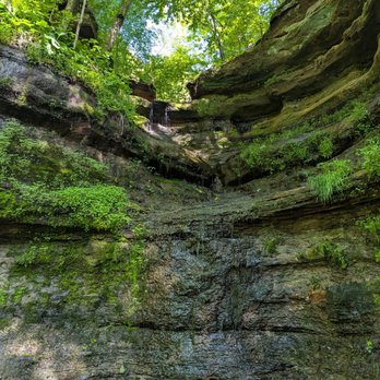 Devil's Punchbowl - Landmarks & Historical Buildings Near Me - Menomonie, Wisconsin