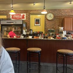 Theo's Downtown Diner - Coffee bar and counter