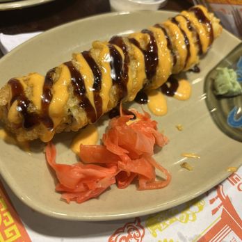 Niobe Japanese Steakhouse - Country Roll - crab, cream cheese, fried with eel and spicy mayo - Japanese Near Me - Graham, North Carolina Niobe Japanese Steakhouse - Country Roll - crab, cream cheese, fried with eel and spicy mayo - Japanese Near Me - Graham, North Carolina