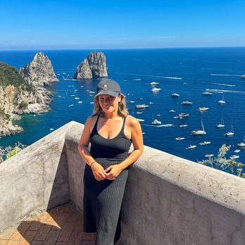 Giardini di Augusto - Beautiful views - Parks Near Me - Capri, NA