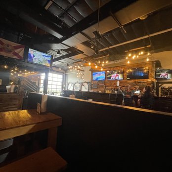 Rockpit Brewing & Distilling - Bar area and entrance - Breweries Near Me - Orlando, Florida Rockpit Brewing & Distilling - Bar area and entrance - Breweries Near Me - Orlando, Florida