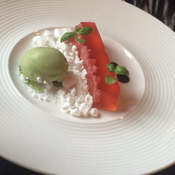 Juniper - Champagne jelly and basil ice cream - Cocktail Bars Near Me - Edinburgh, MLN