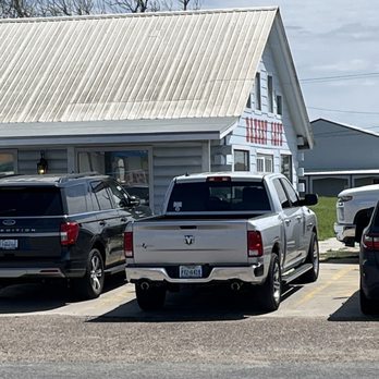 The Bakery Cafe - The parking lot is packed! - American Near Me - Rockport, Texas The Bakery Cafe - The parking lot is packed! - American Near Me - Rockport, Texas