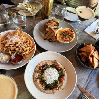 JOEY Valley Fair - Sushi Bars Near Me - Santa Clara, California