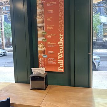 Biggby Coffee - Coffee & Tea Near Me - Chicago, Illinois