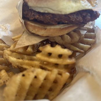 PDQ Chicken - Sandwiches Near Me - Sarasota, Florida