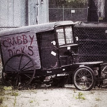 Dolly Spankers - Saw this down the block in a little alley. - Seafood Near Me - Delaware City, Delaware