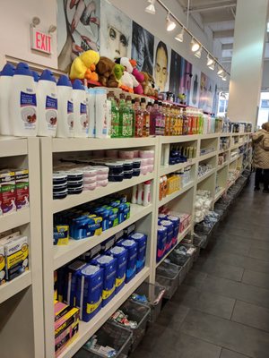 COSMETIC MARKET - 41 Photos &amp; 152 Reviews - Cosmetics &amp; Beauty Supply