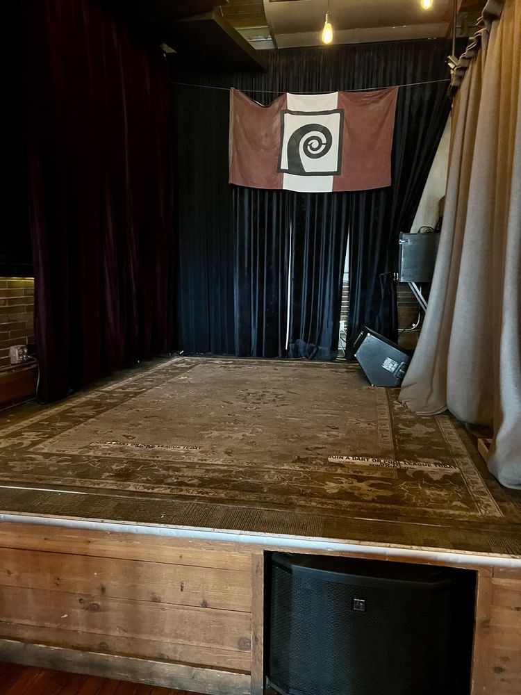 Food from Cedar Lounge Earth Rider Brewery taproom