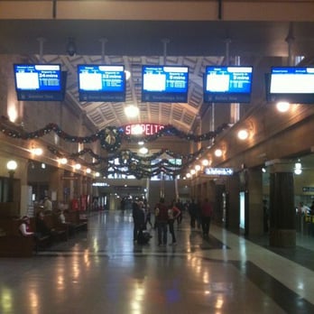 Adelaide Railway Station - Train Stations Near Me - Adelaide, SA