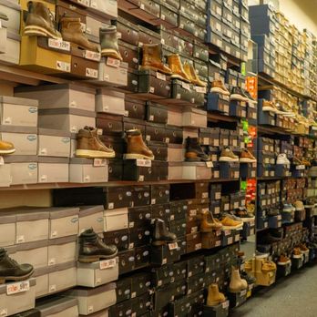 Rack Room Shoes - Shoe Stores Near Me - Commerce, Georgia Rack Room Shoes - Shoe Stores Near Me - Commerce, Georgia
