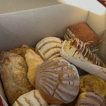 NaVis Bakery - Bakeries Near Me - Rosemead, California NaVis Bakery - Bakeries Near Me - Rosemead, California