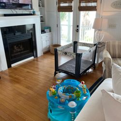 Baby's Away - baby gear delivery