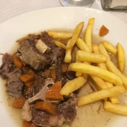 El Danubio - Segundo plato del menú: rabo de toro.
