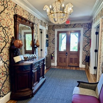 The Cliffside Inn - Main entrance, snacks available all day - Bed & Breakfast Near Me - Newport, Rhode Island The Cliffside Inn - Main entrance, snacks available all day - Bed & Breakfast Near Me - Newport, Rhode Island