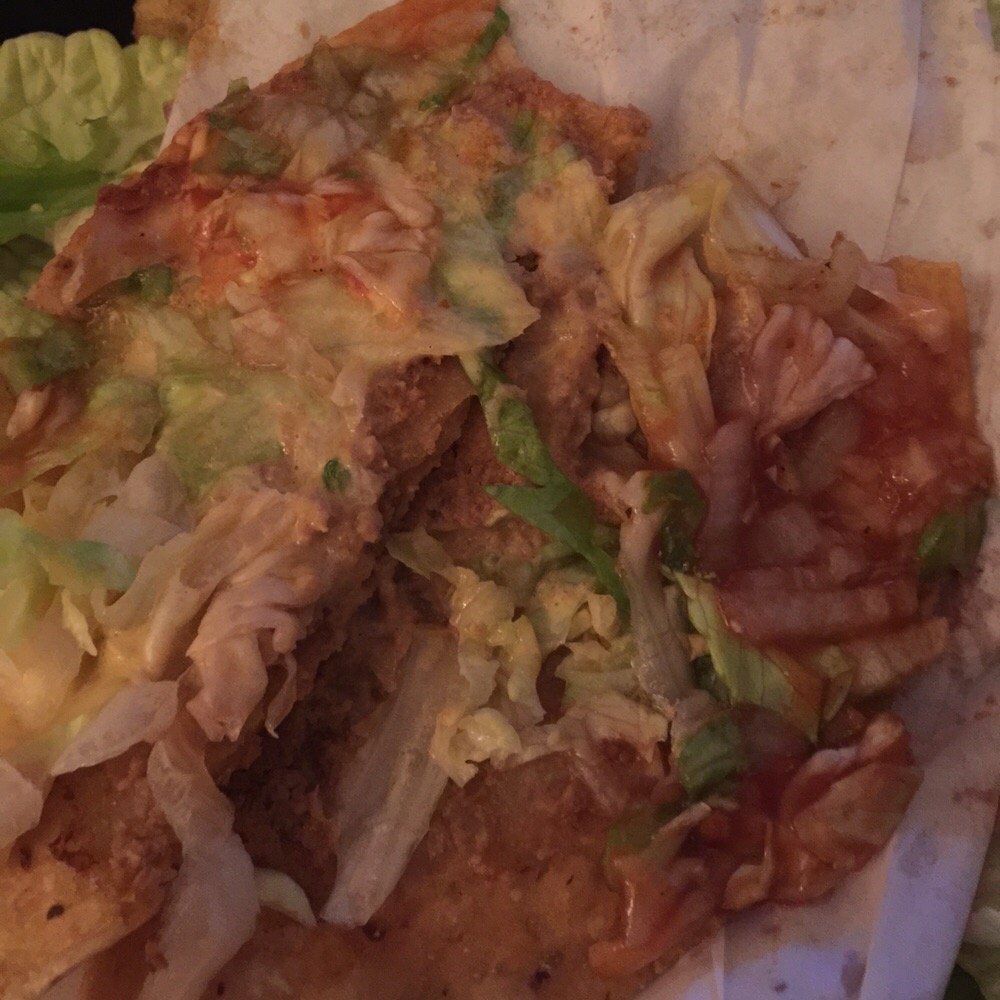 Jack in the Box - Wilted lettuce when it's sopose to be extra, easy sauce when they added tons of sauce. Horrible food. - Fast Food Near Me - Indio, California