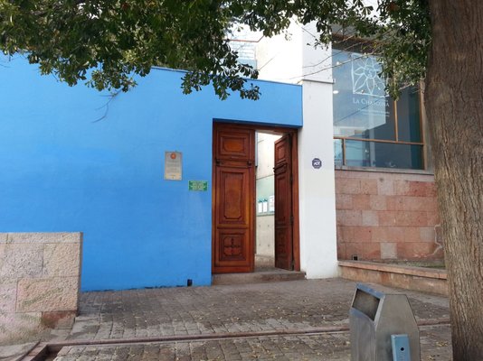 La Chascona by null